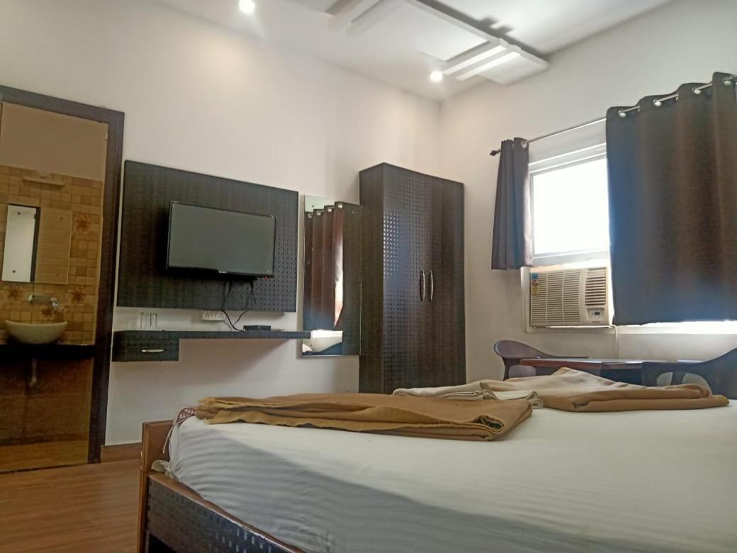Hotel Rajshree Tanakpur Dış mekan fotoğraf