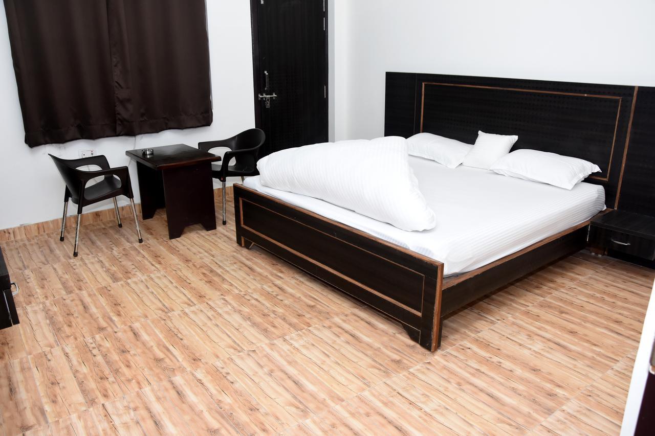 Hotel Rajshree Tanakpur Dış mekan fotoğraf